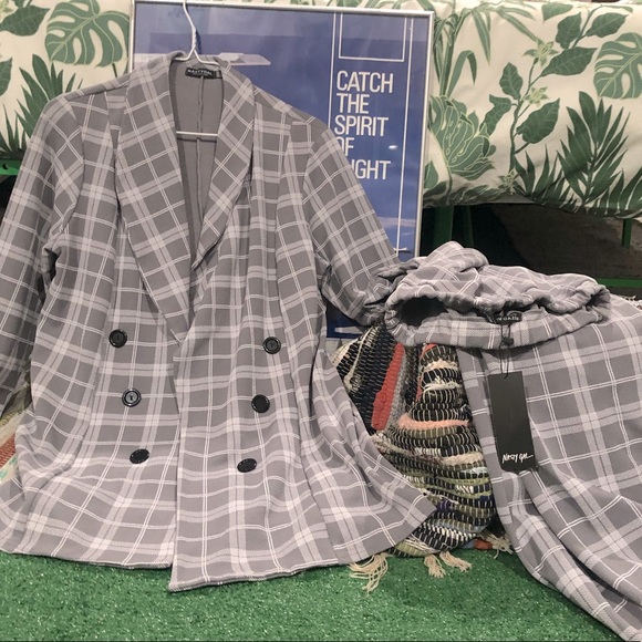 NWT Nasty Gal Gray Plaid Women’s 2-Piece Suit - Size 10 - Picture 1 of 6